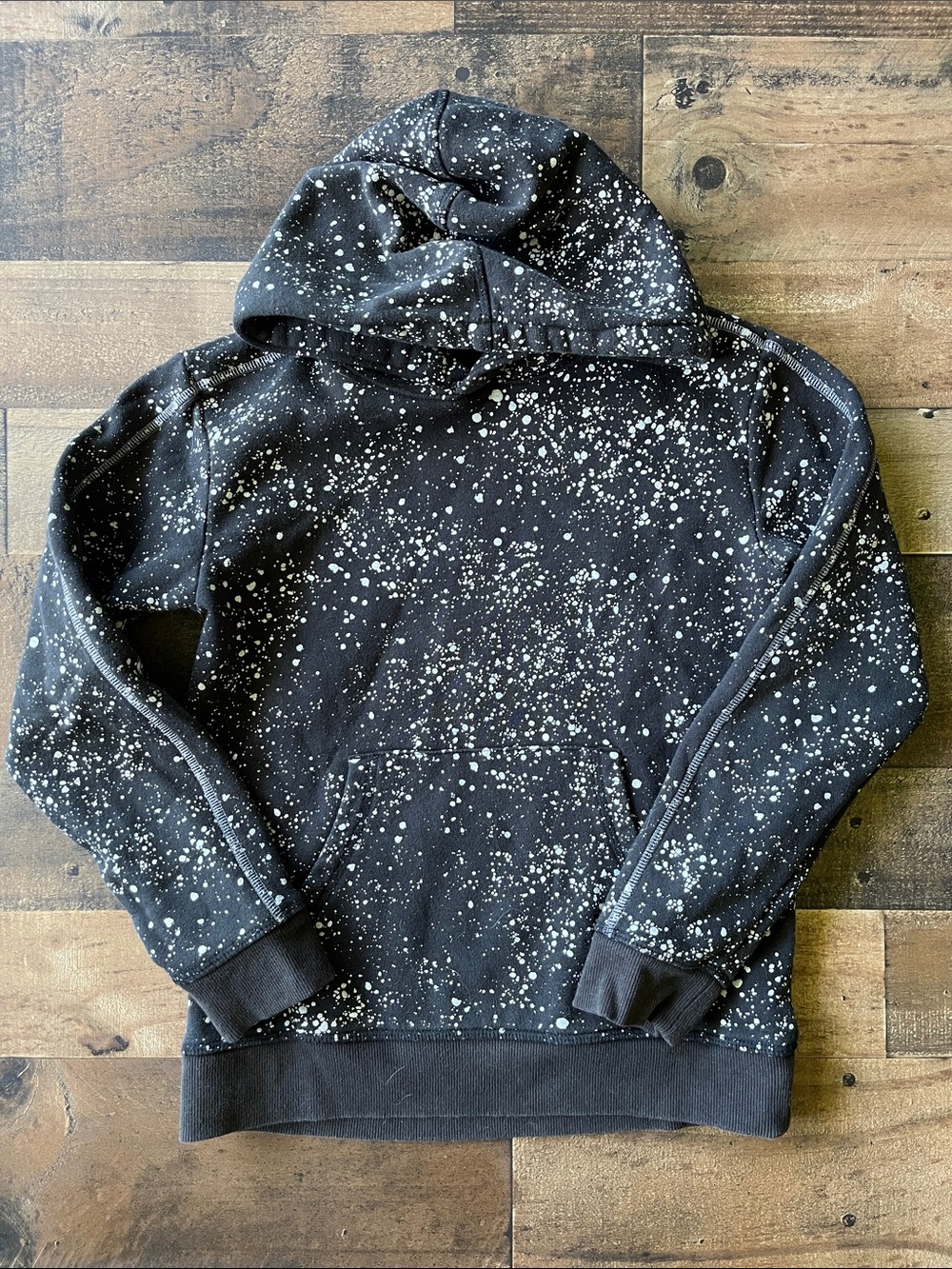 Boy's DSG Black & White Splatter-Print Pullover Hoodie | S (6-8)